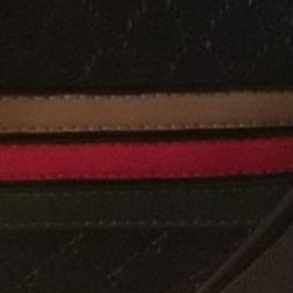 Handbag - Picture 4 of 6